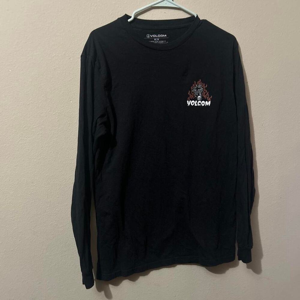Volcom black long sleeve shirt